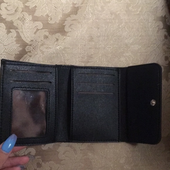 Wallet - Picture 2 of 4